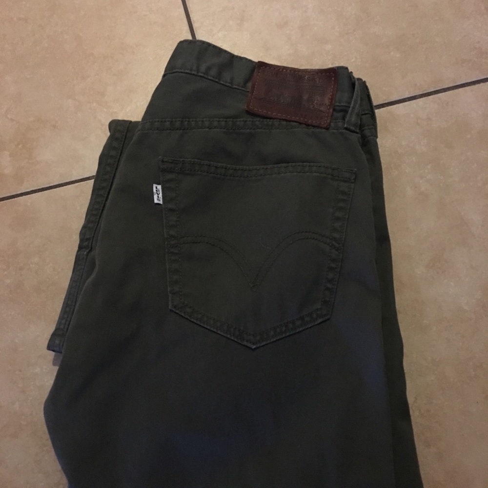 Men’s Levi jeans